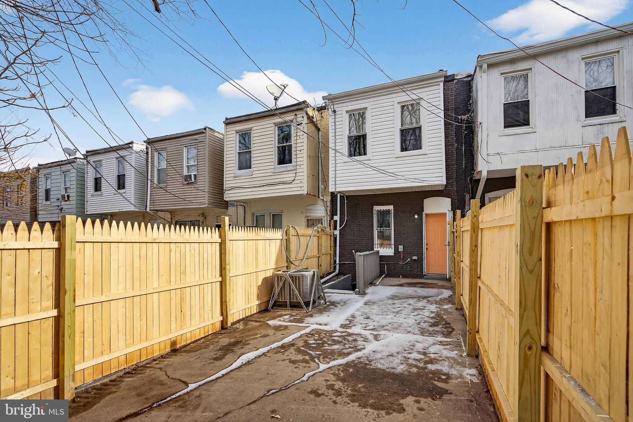 EASTERWOOD - Residential