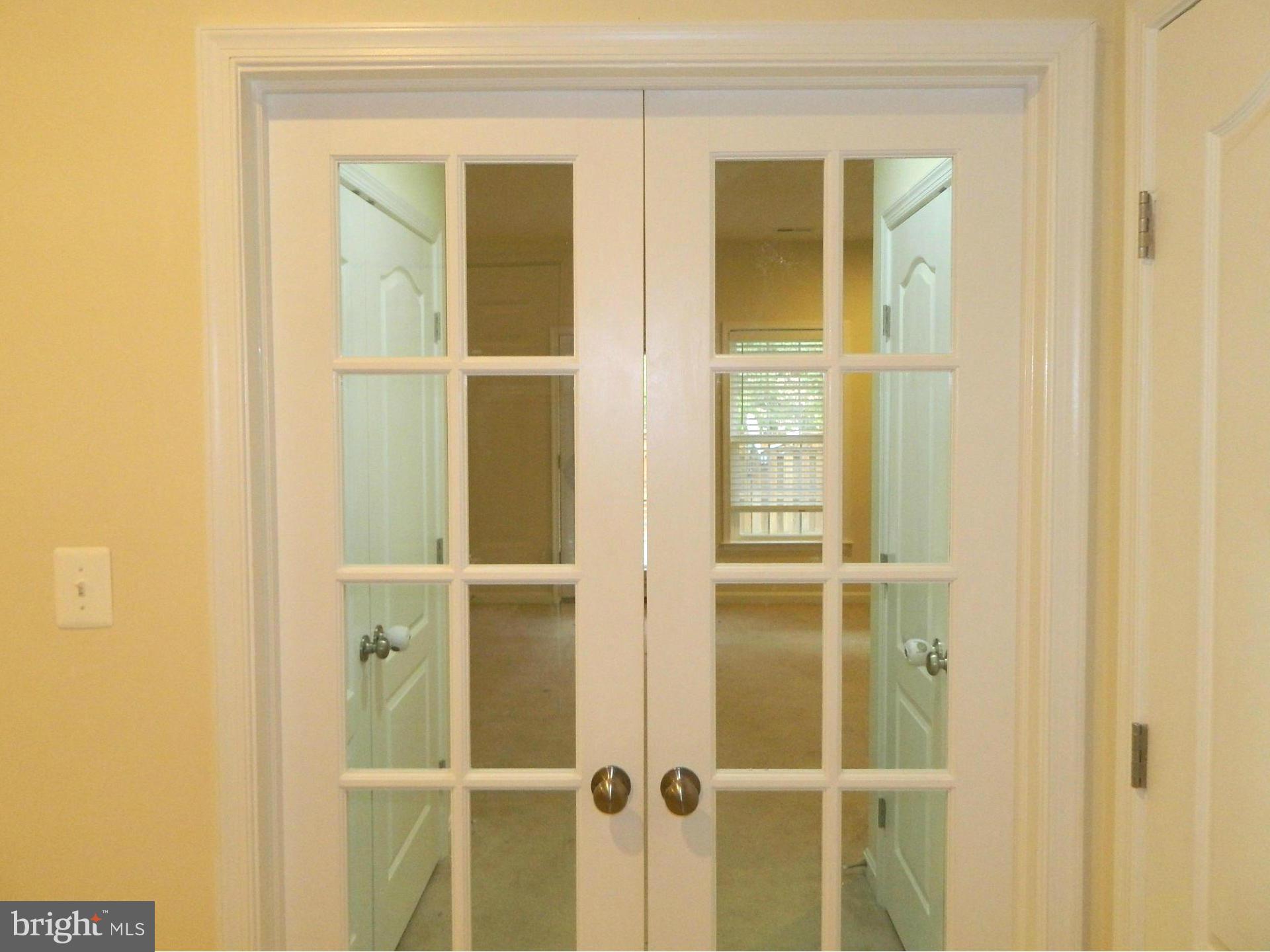 STONE RIDGE SOUTH - Residential Lease