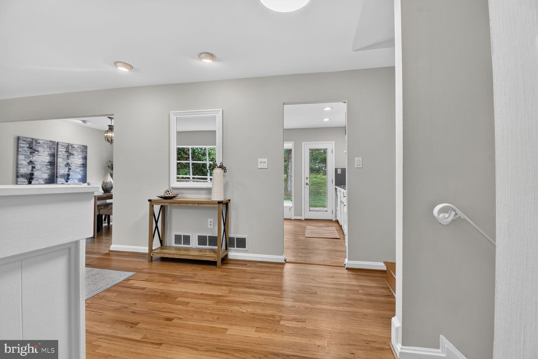 8511 FREYMAN DRIVE
