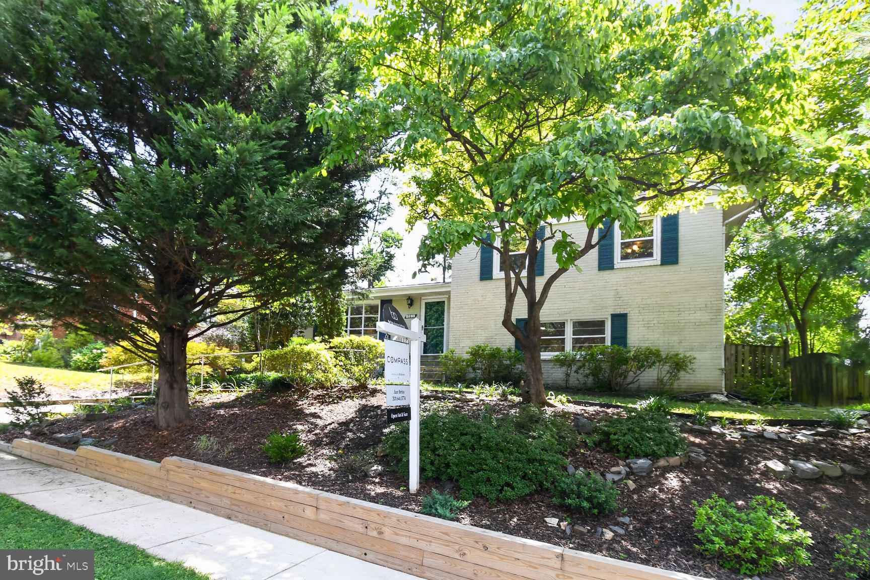 8511 FREYMAN DRIVE