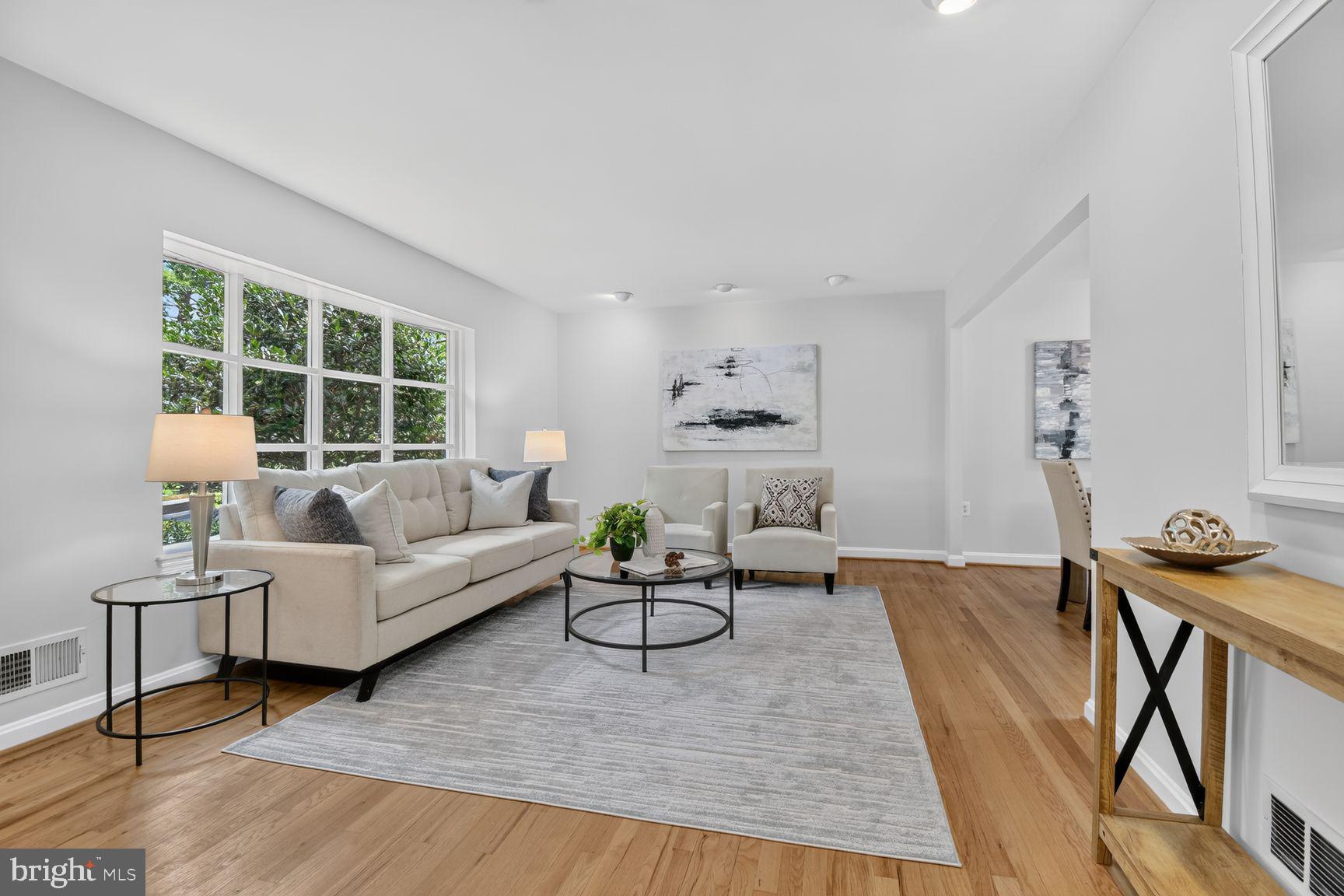 8511 FREYMAN DRIVE