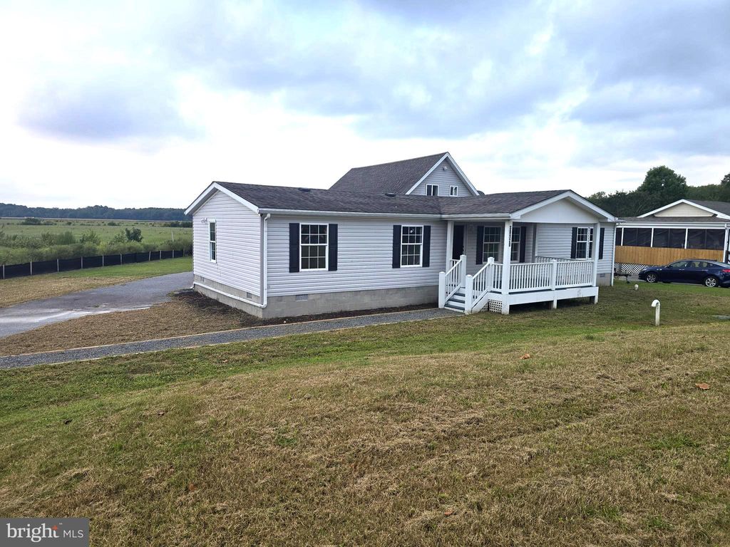 Photo of 30120 Frankford School Road, FRANKFORD, DE 19945 (MLS # DESU2097114)