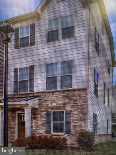 Photo of 160 Lyons Creek Drive, LAUREL, MD 20708 (MLS # MDPG2193636)