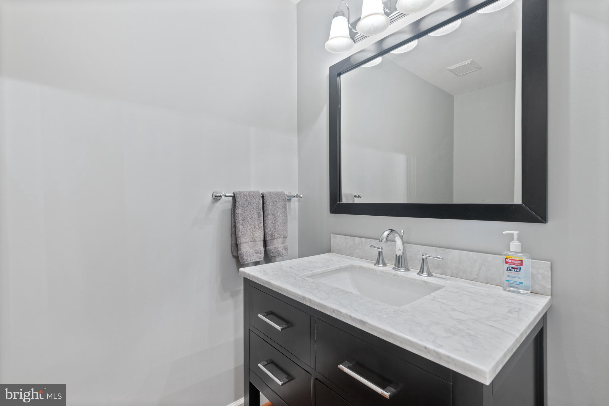 EAGLES LOFT - Residential