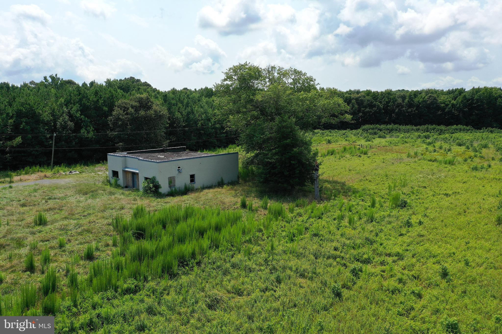 1637 DUN SWAMP ROAD