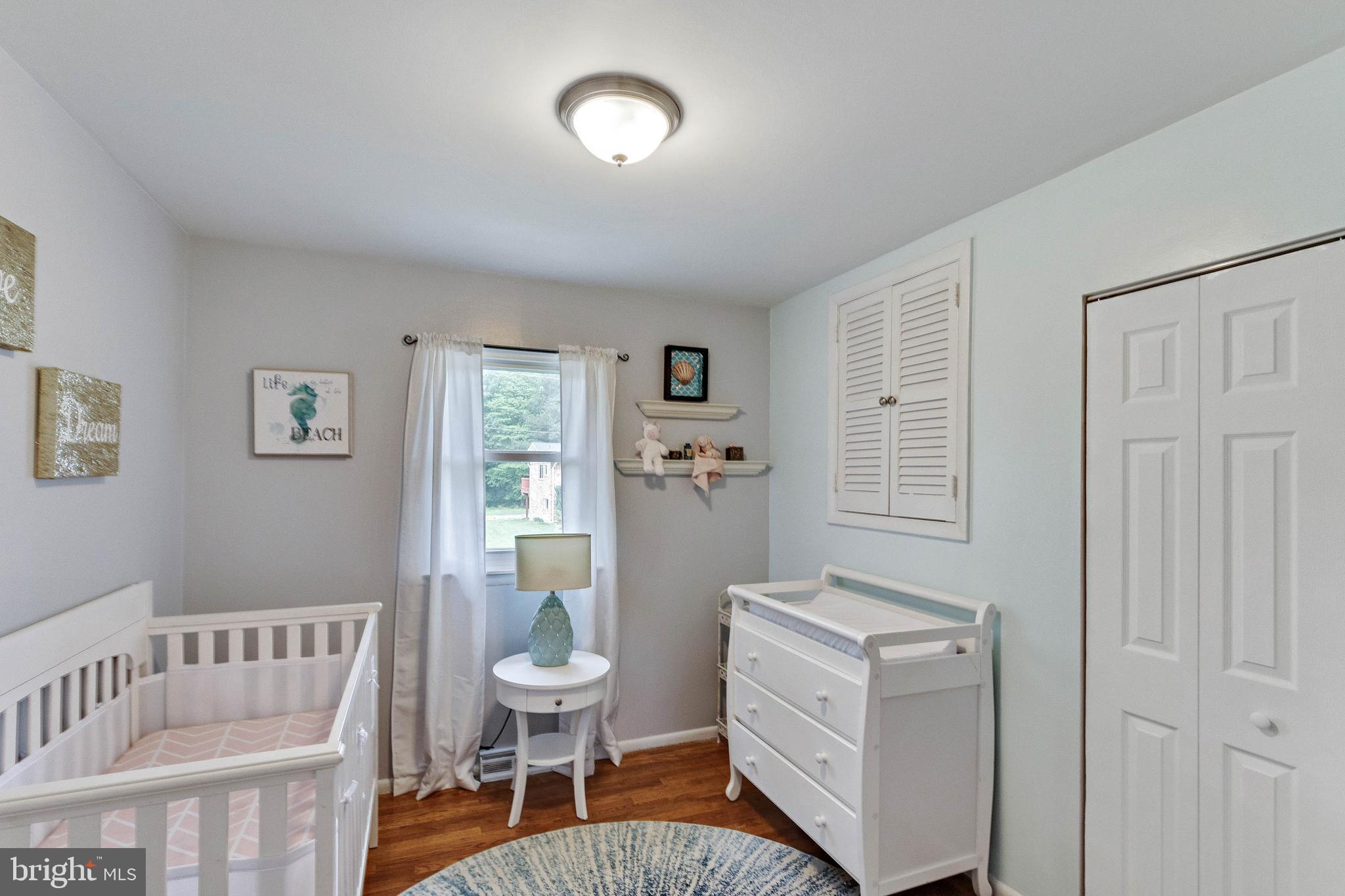 POMFRET ESTATES - Residential