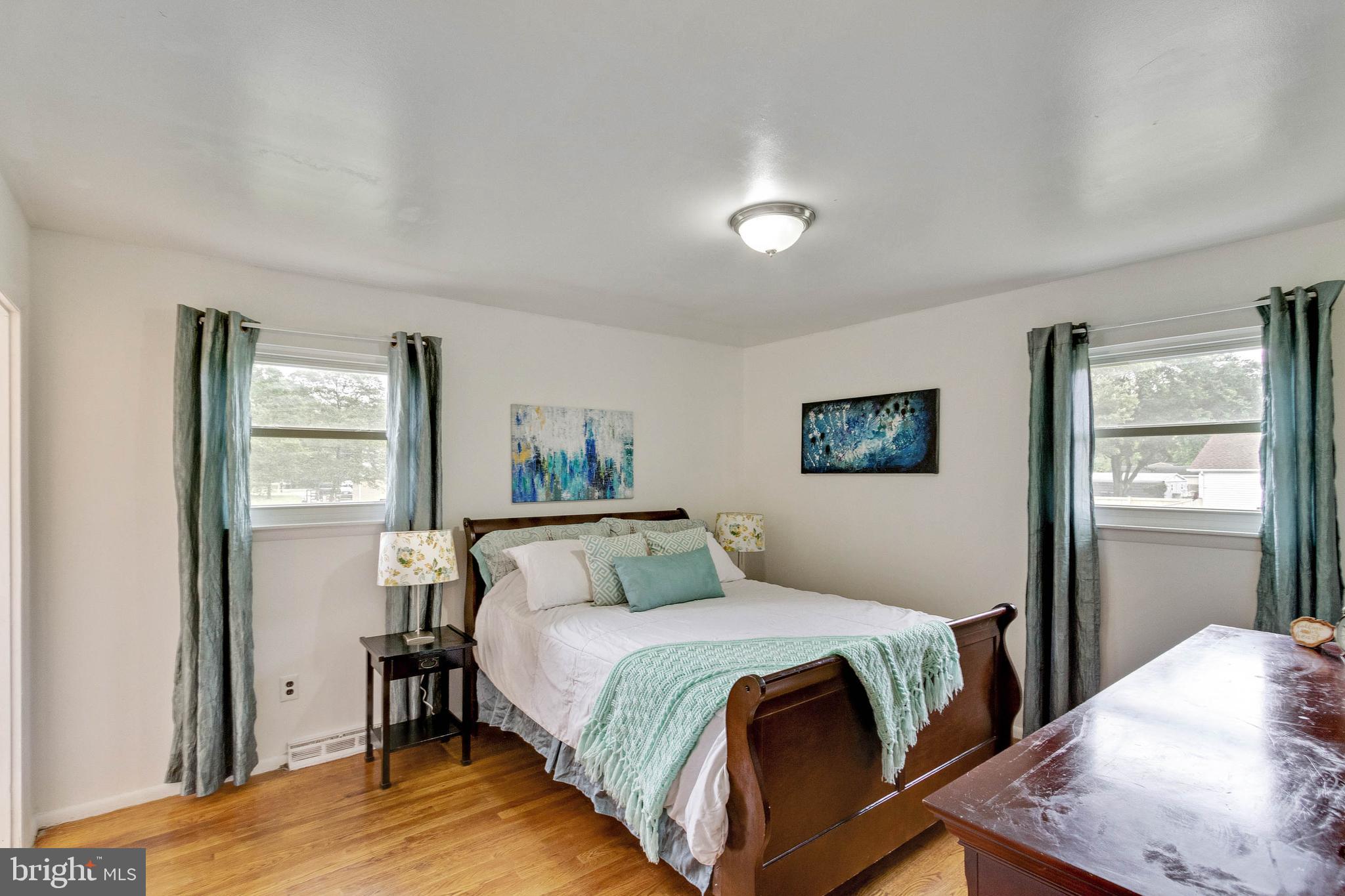 POMFRET ESTATES - Residential