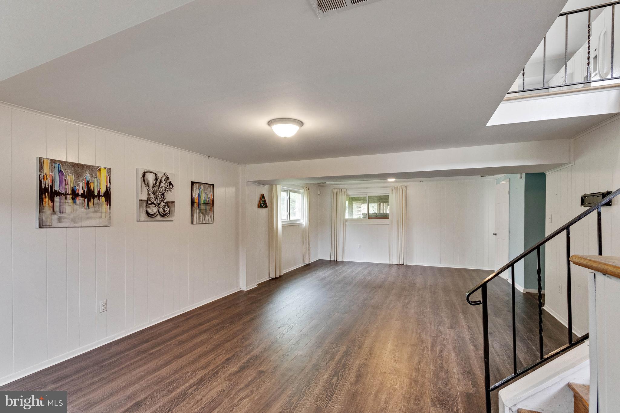 POMFRET ESTATES - Residential