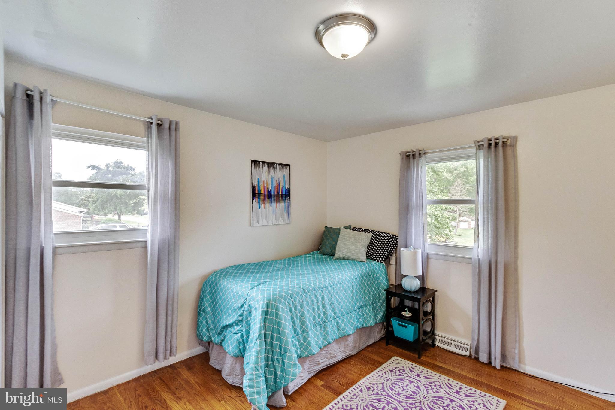 POMFRET ESTATES - Residential