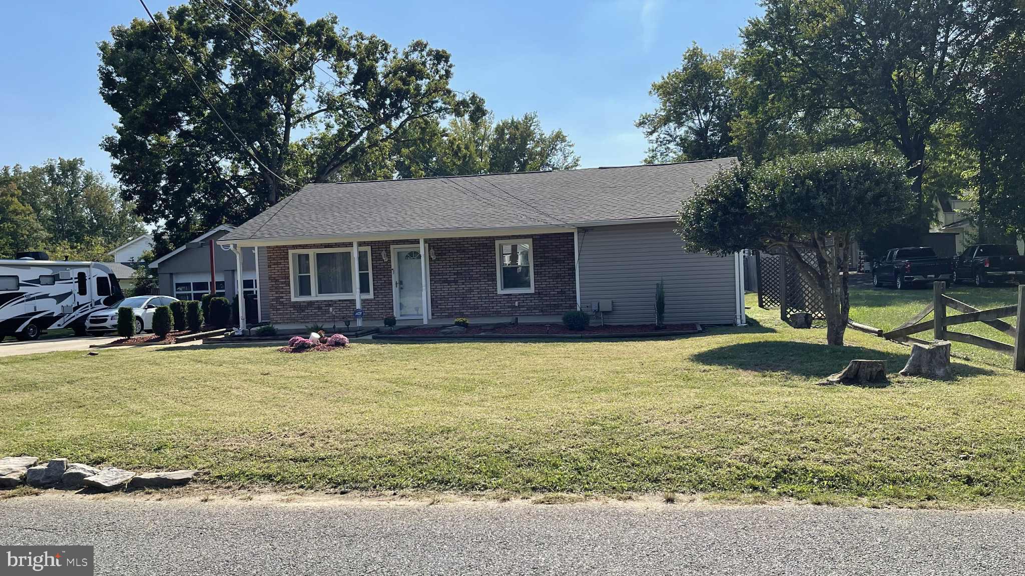 ALLENWOOD ACRES - Residential