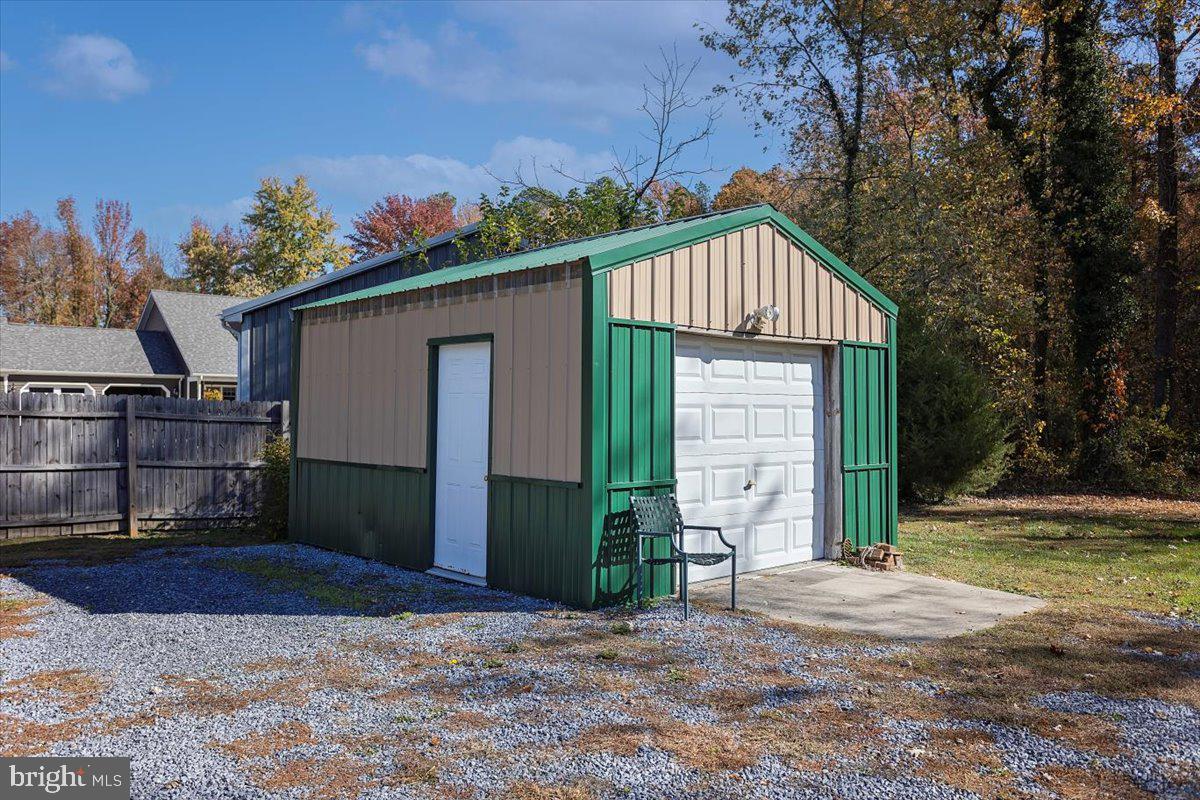 ROCK HALL - Residential
