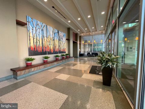 4600 S FOUR MILE RUN DRIVE 317 ARLINGTON VA 22204