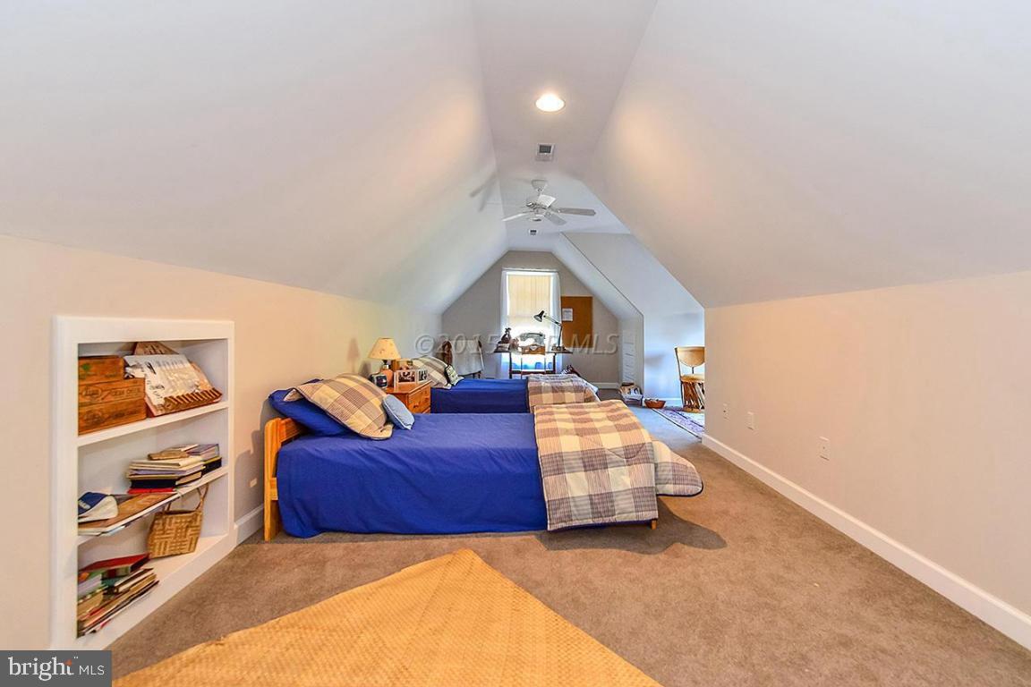 OCEAN PINES - TEAL BAY - Residential