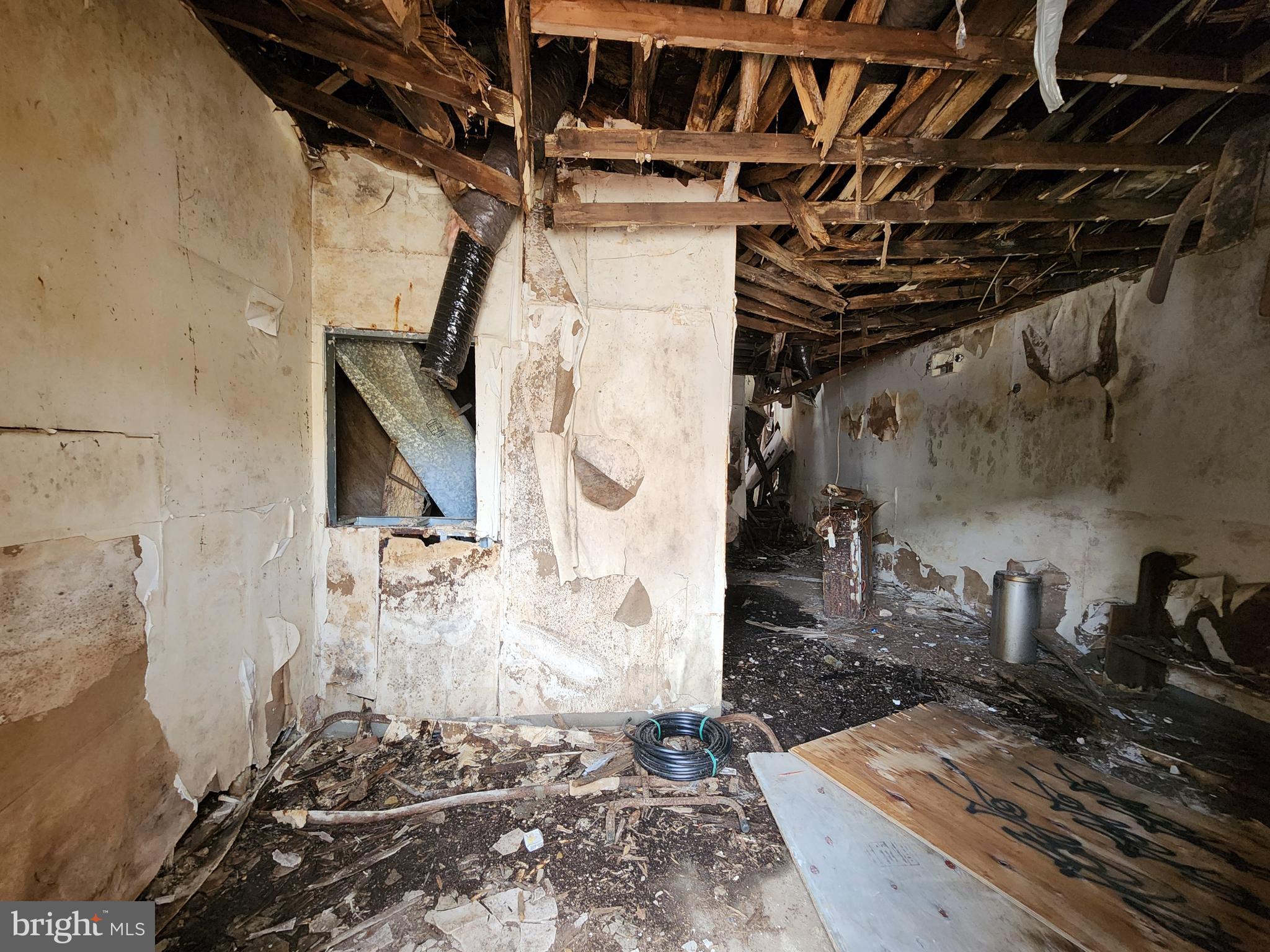 BUTCHERS HILL - Residential