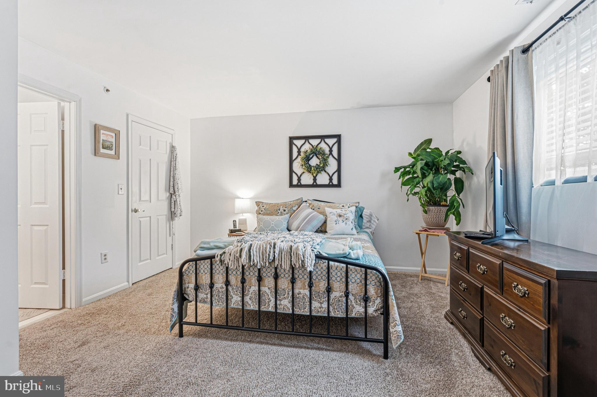 SILVER RIDGE - Residential