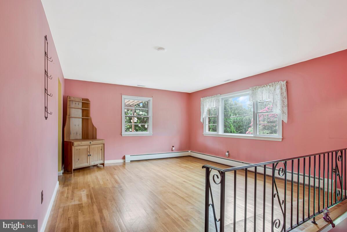 BERWYN HEIGHTS - Residential