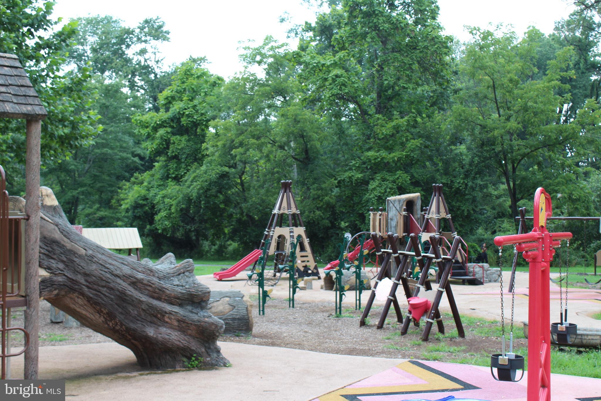 BERWYN HEIGHTS - Residential