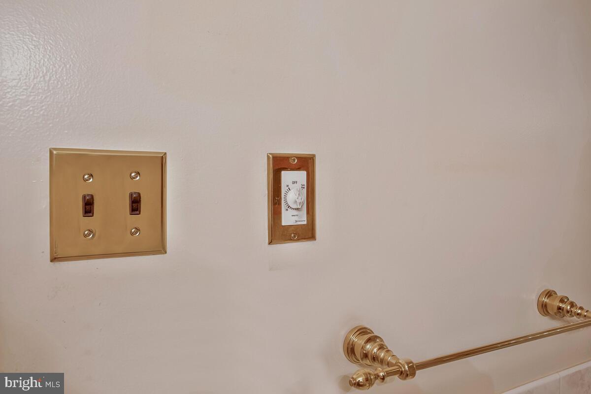 BERWYN HEIGHTS - Residential