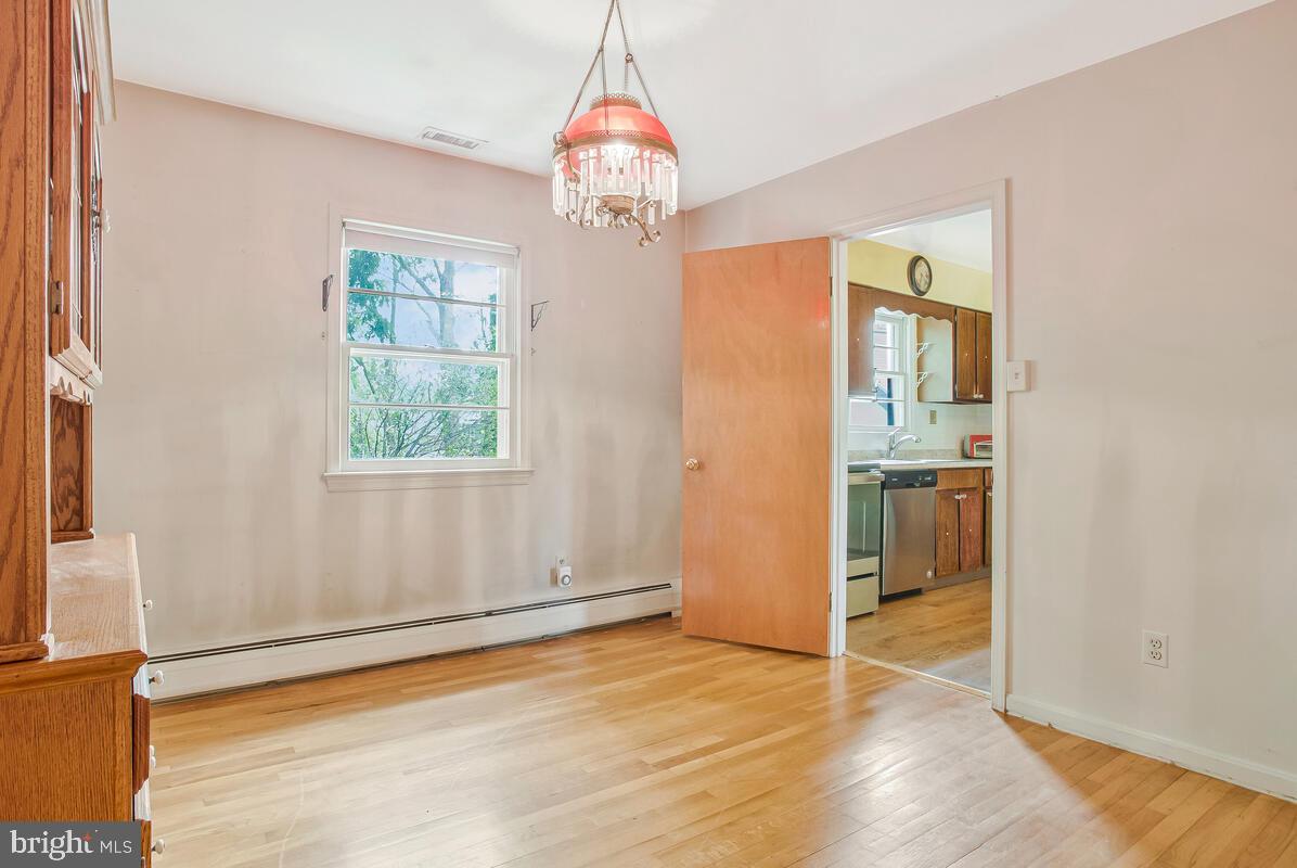 BERWYN HEIGHTS - Residential