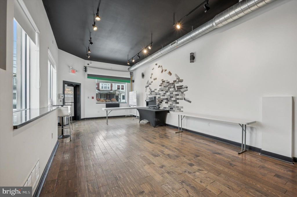 Photo of 6812 Chew Avenue #1ST FLOOR, PHILADELPHIA, PA 19119 (MLS # PAPH2538364)