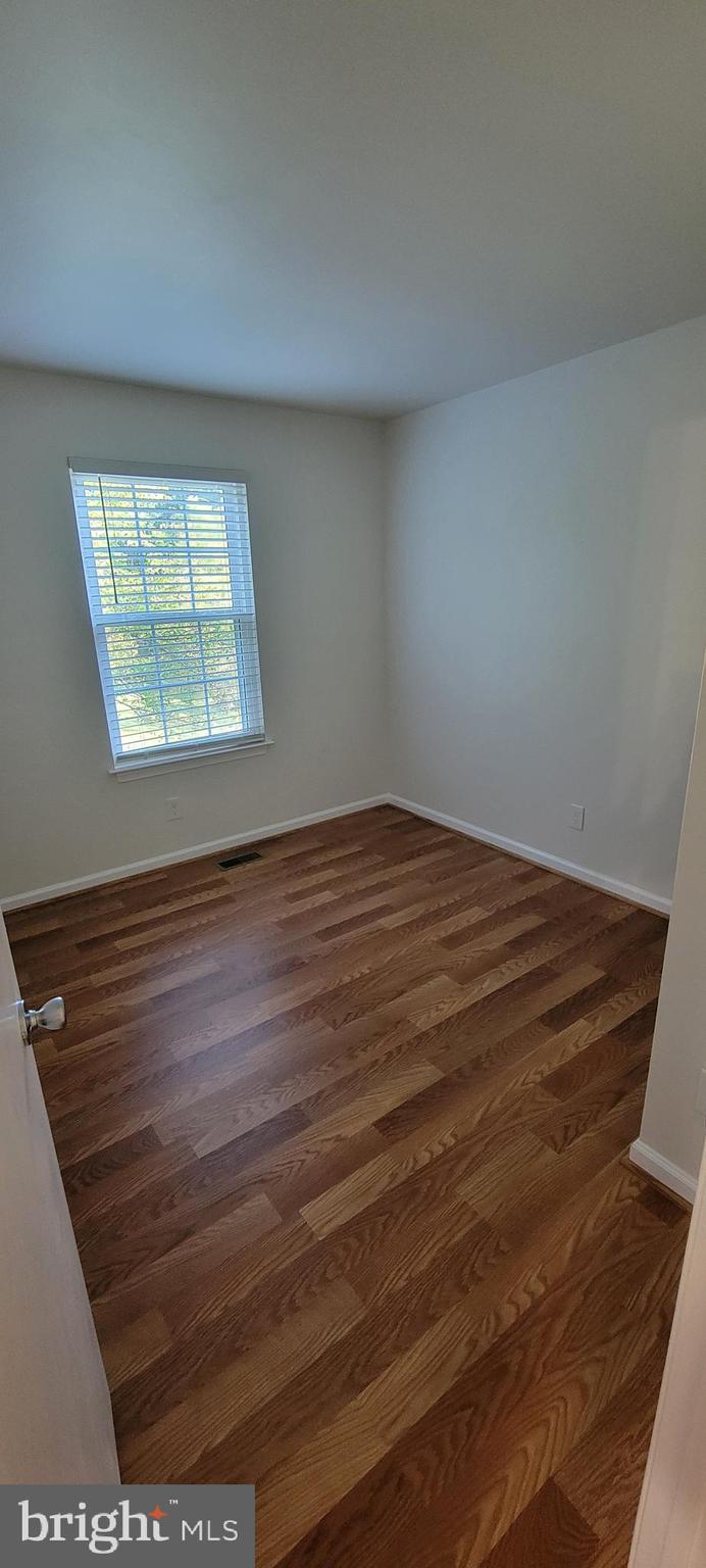 HOLLEYBROOKE/COBBLESTONE - Residential Lease