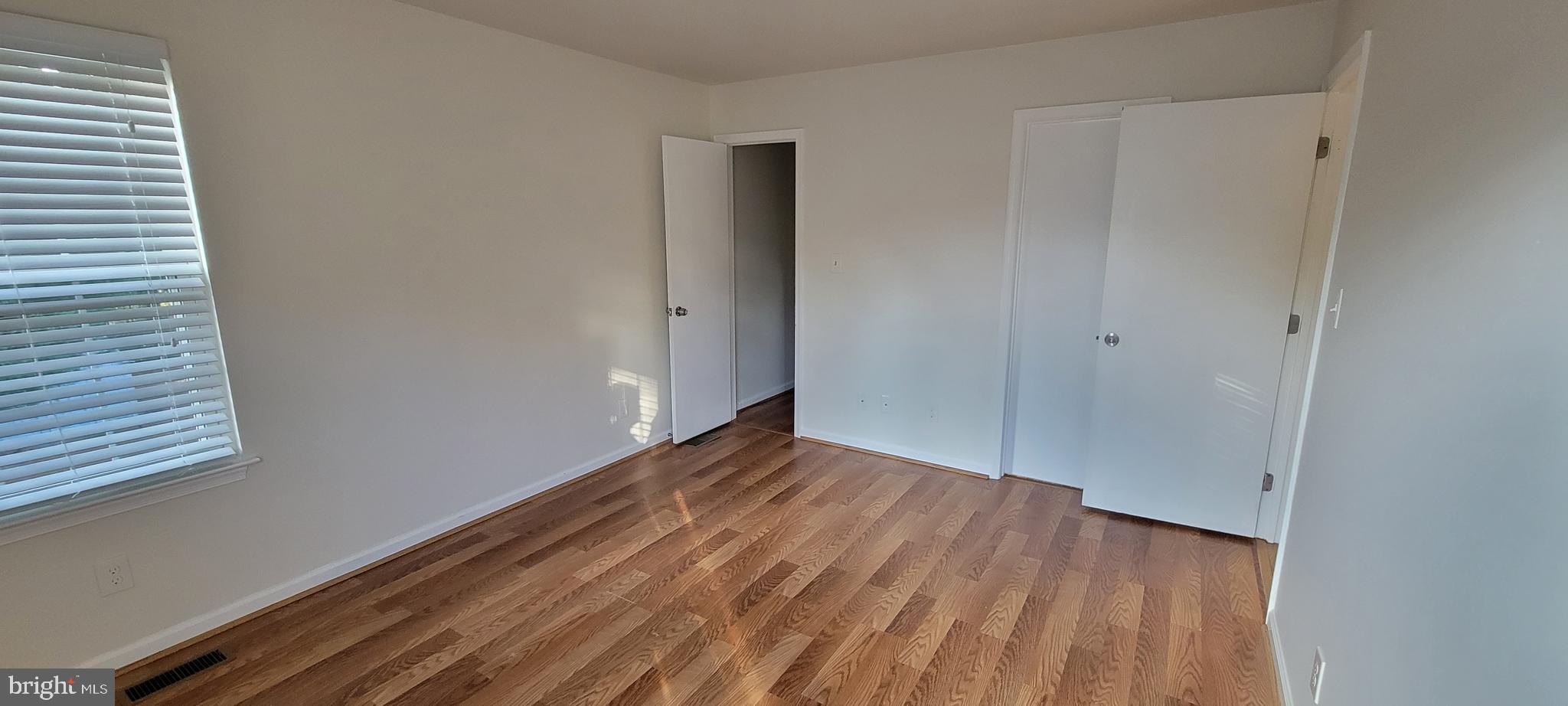 HOLLEYBROOKE/COBBLESTONE - Residential Lease