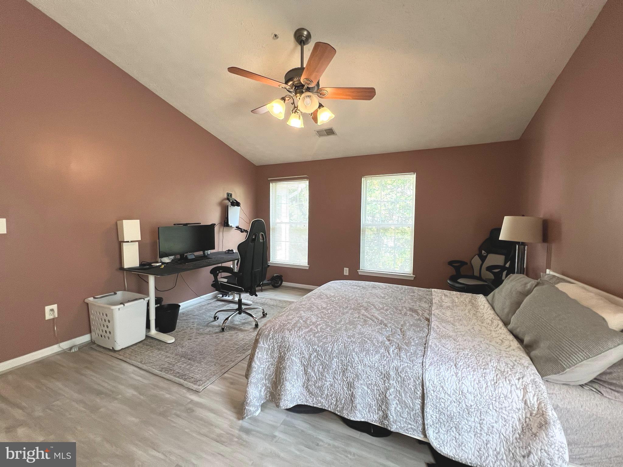 PINEY ORCHARD - Residential Lease