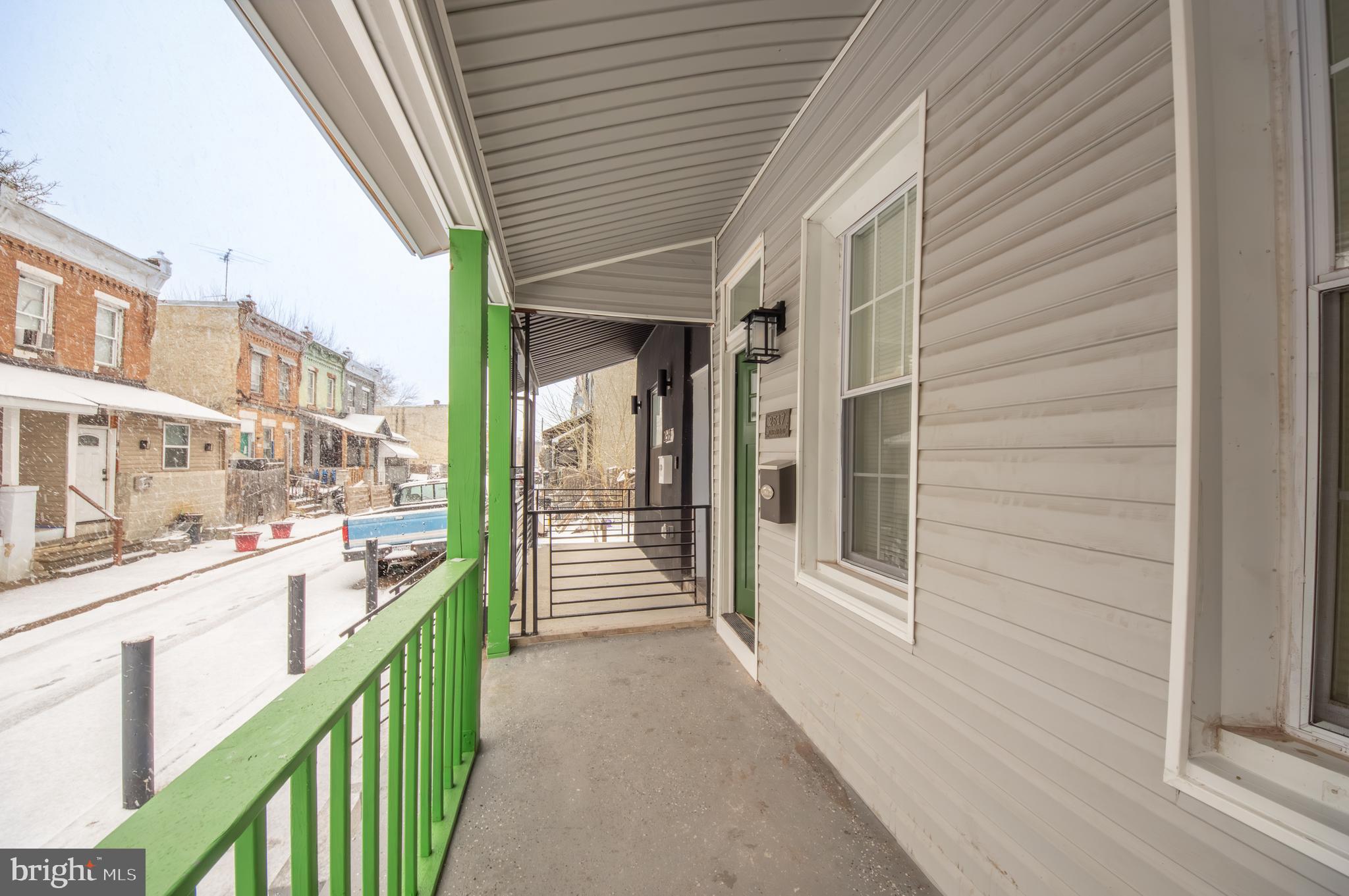 STRAWBERRY MANSION - Residential