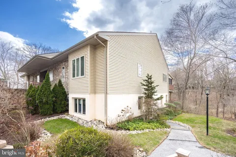 10 Hersheys Drive Unit 10, West Chester, PA 19380 - MLS#: PACT2094116