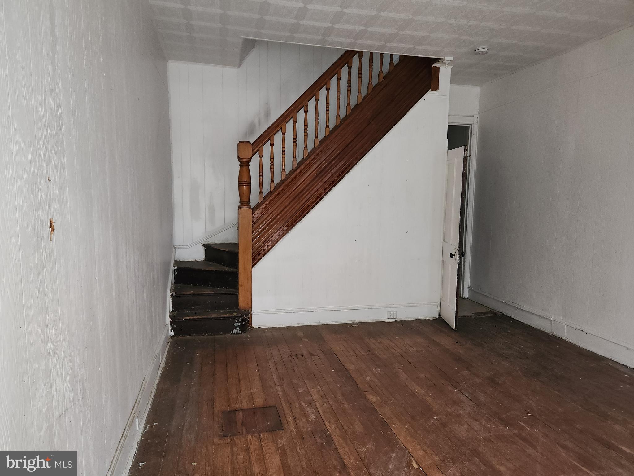 LEXINGTON - Residential