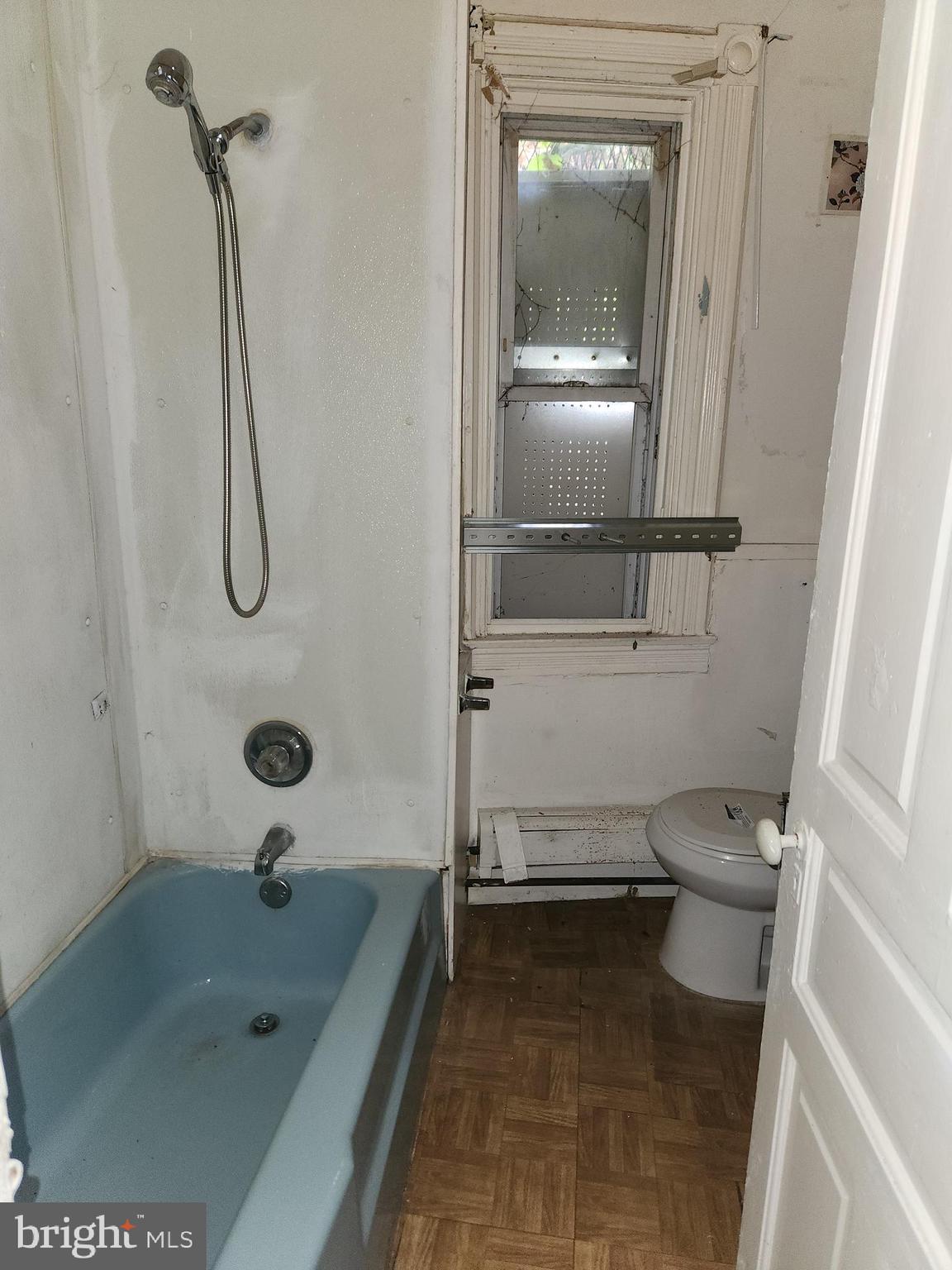 LEXINGTON - Residential