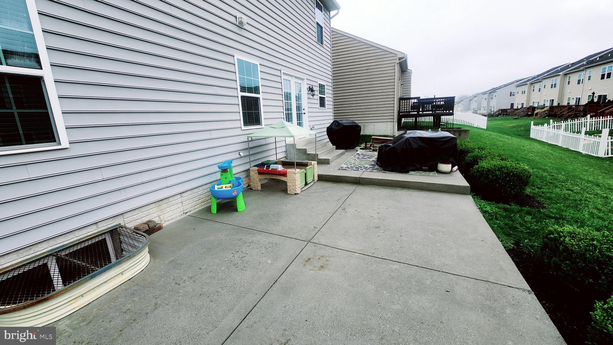 POTOMAC STATION - Residential