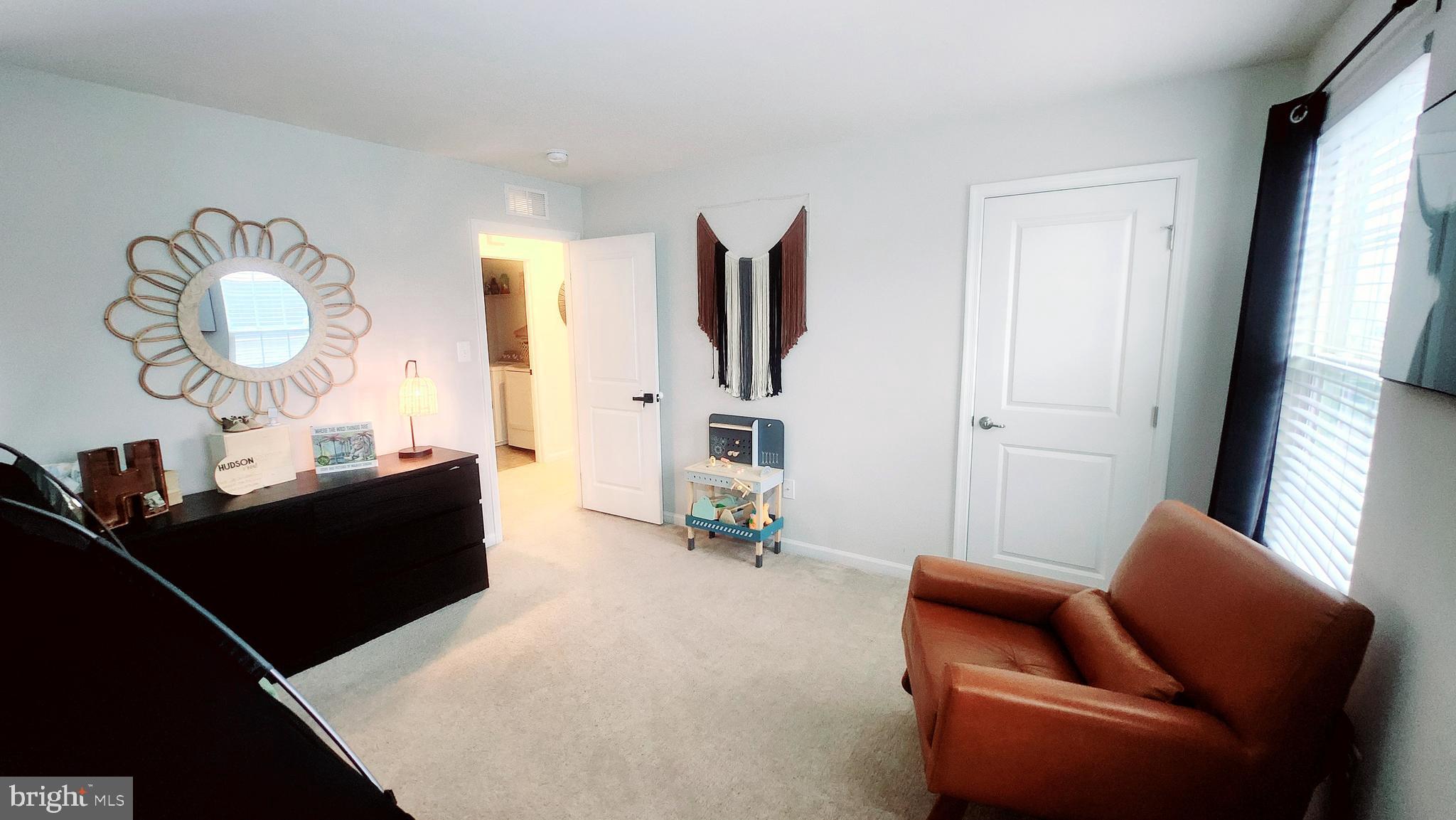 POTOMAC STATION - Residential