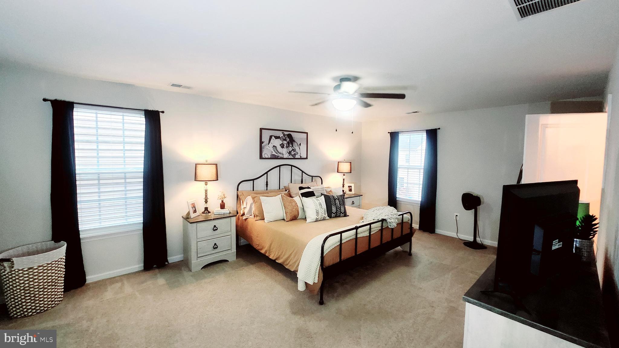 POTOMAC STATION - Residential