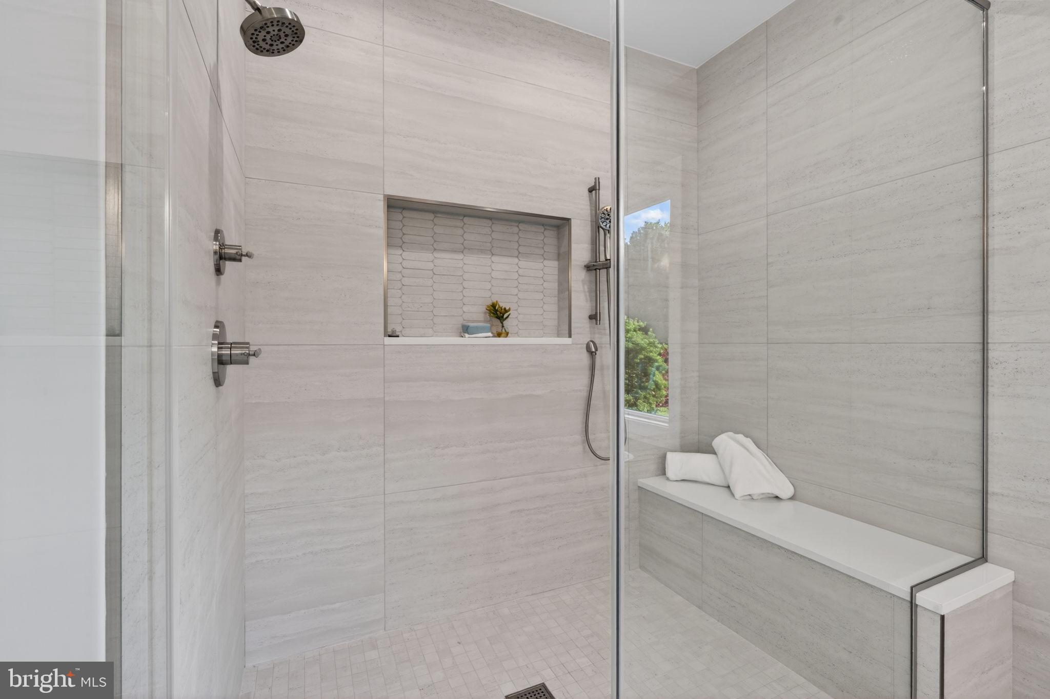 BRADMOOR - Residential