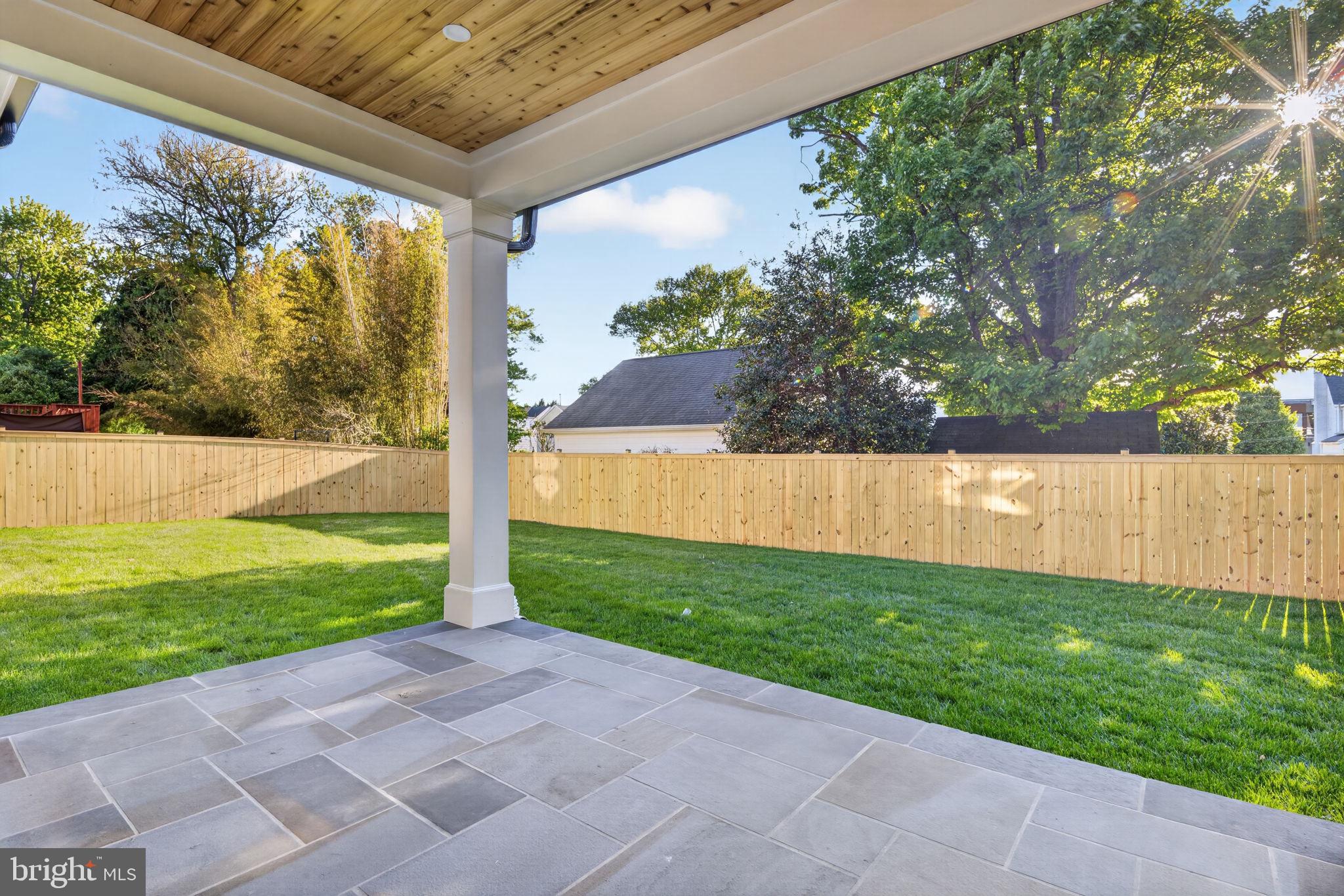 BRADMOOR - Residential