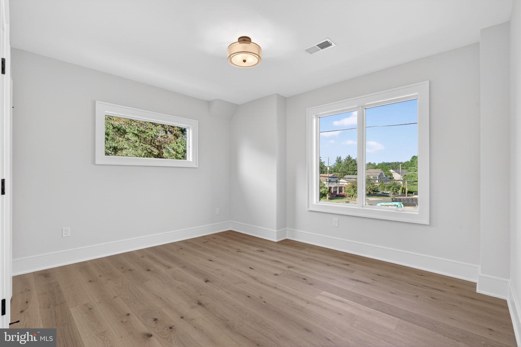 BRADMOOR - Residential