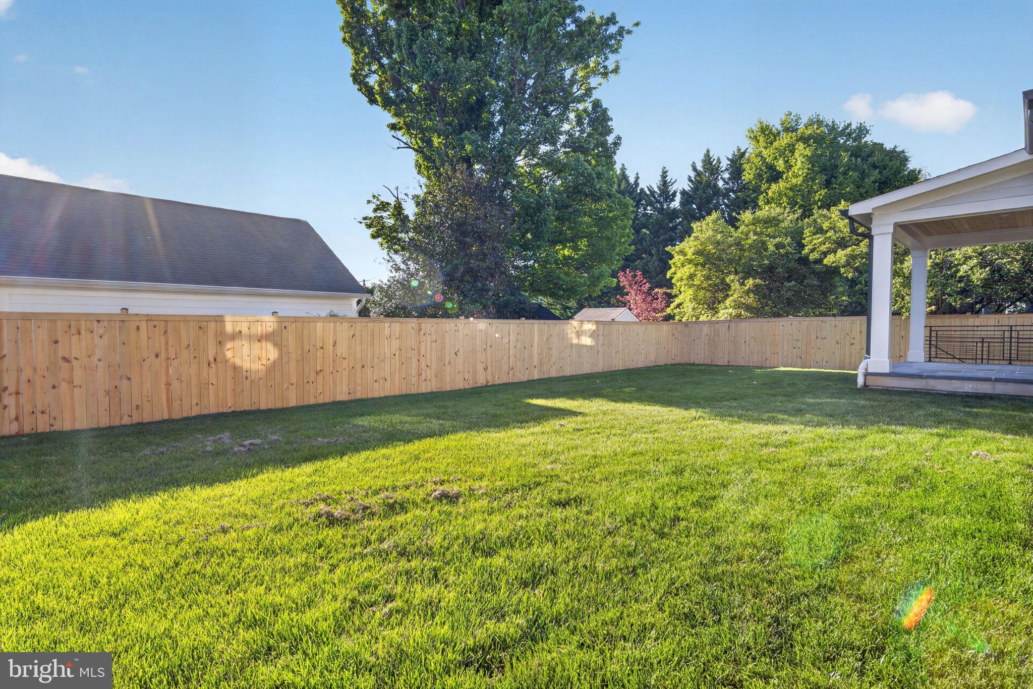 BRADMOOR - Residential