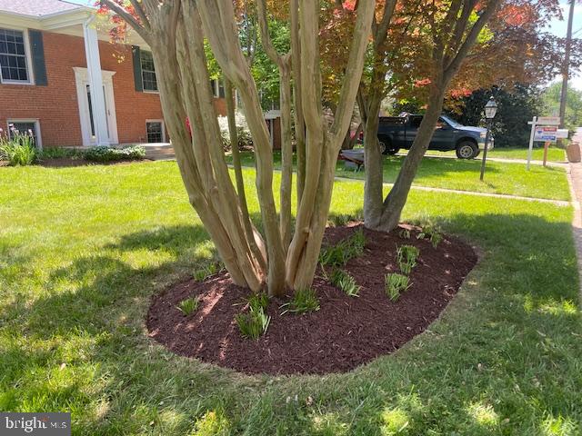 WESTBRIAR COUNTRY CLUB ESTATES - Residential Lease