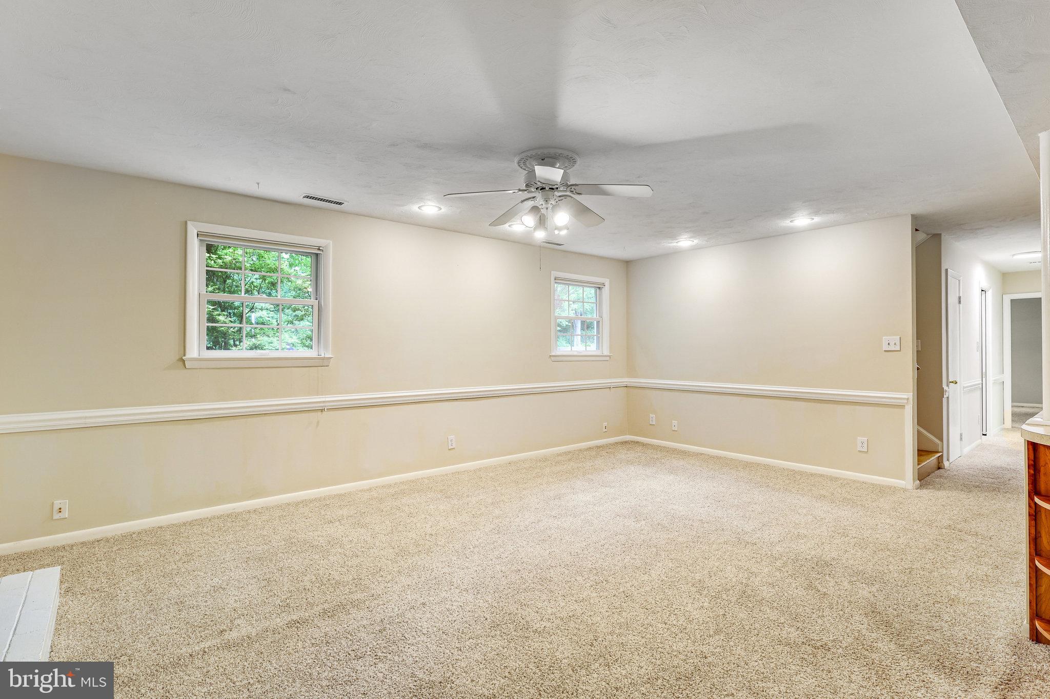 WESTBRIAR COUNTRY CLUB ESTATES - Residential Lease