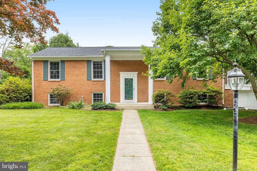 Beautiful split level.  Upper level with 3 bedrooms and 2 full updated bathrooms, large living room large eat-in kitchen, beautiful deck and large covered screened porch.  Lower level with kitchenette, large rec. room, full bathroom, large laundry room and 2 bedrooms.  Shiny and sparkling. Large corner lot.
 Convenient location close to Tysons Corner, located across from Westwood Country Club golf course.  Updated kitchen & bathrooms, hardwood, great deck with step to backyard. Wood burning  Fireplaces are as-is.  Security deposit is one month's rent plus $500 pet deposit (Pets accepted on case by case evaluation).  If any damage is caused by pet at end of lease, the repair/replacement  cost will be deducted from the total deposit held by landlord.  Landlord will take care of yard maintenance/mowing with satisfactory lease.