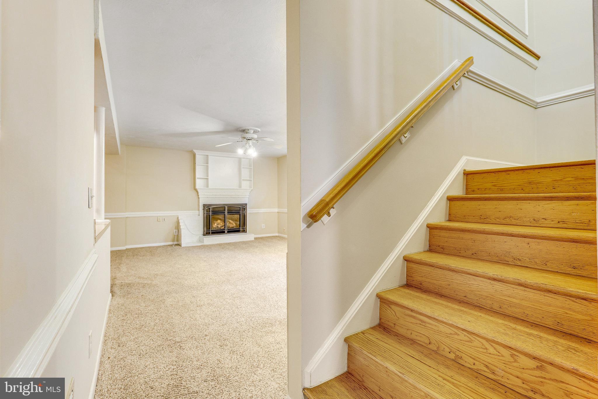 WESTBRIAR COUNTRY CLUB ESTATES - Residential Lease