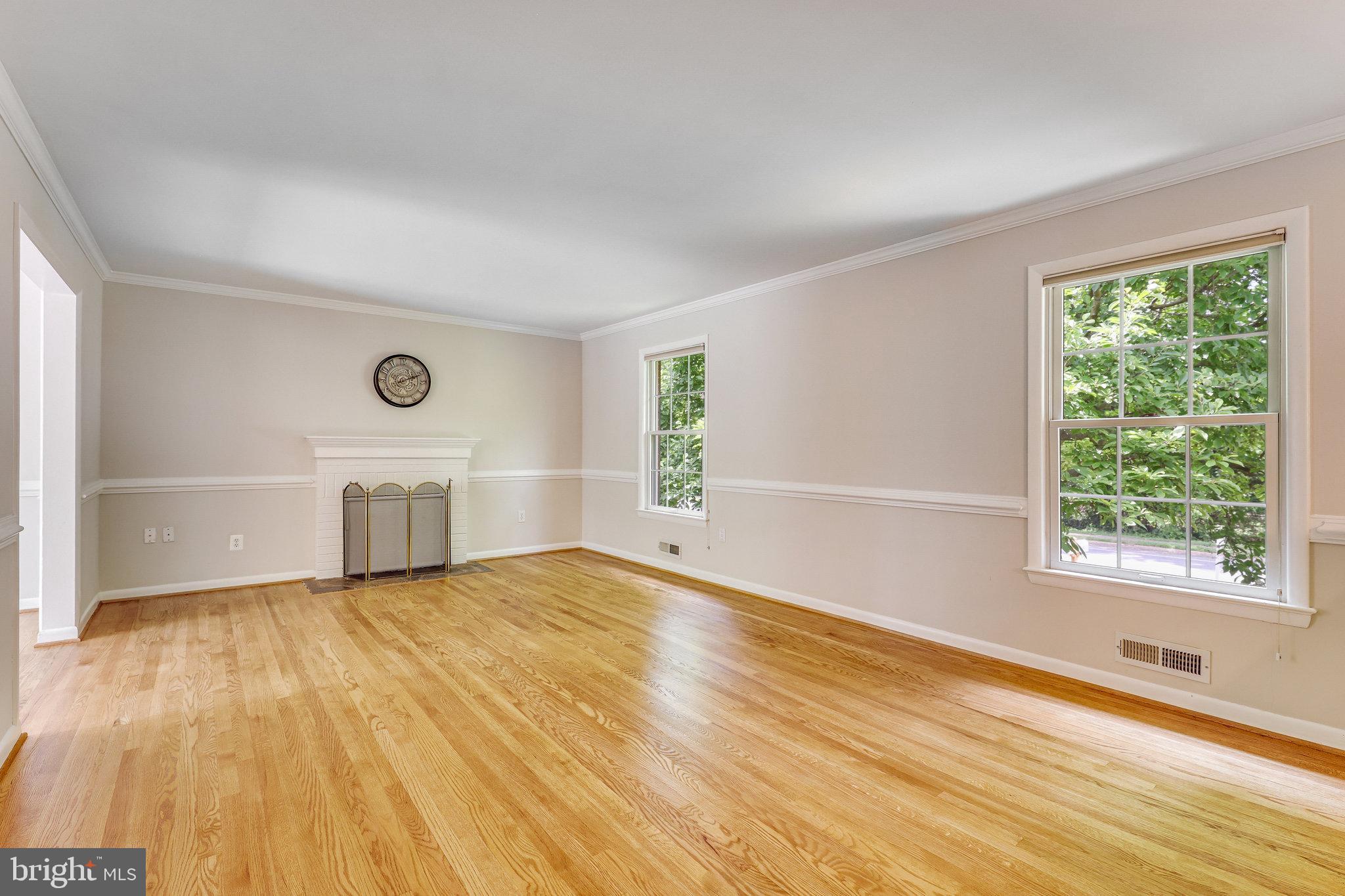 WESTBRIAR COUNTRY CLUB ESTATES - Residential Lease