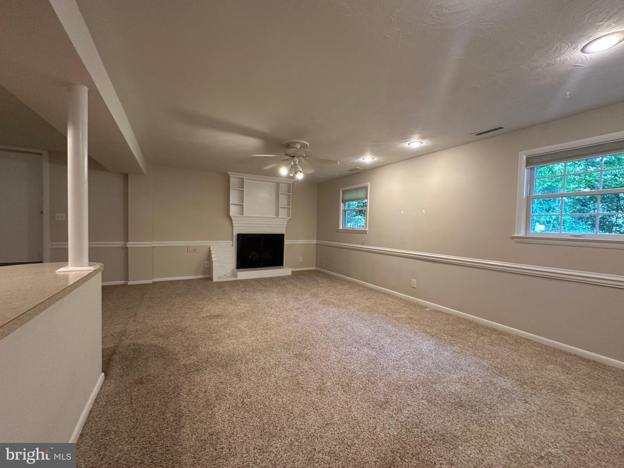 WESTBRIAR COUNTRY CLUB ESTATES - Residential Lease