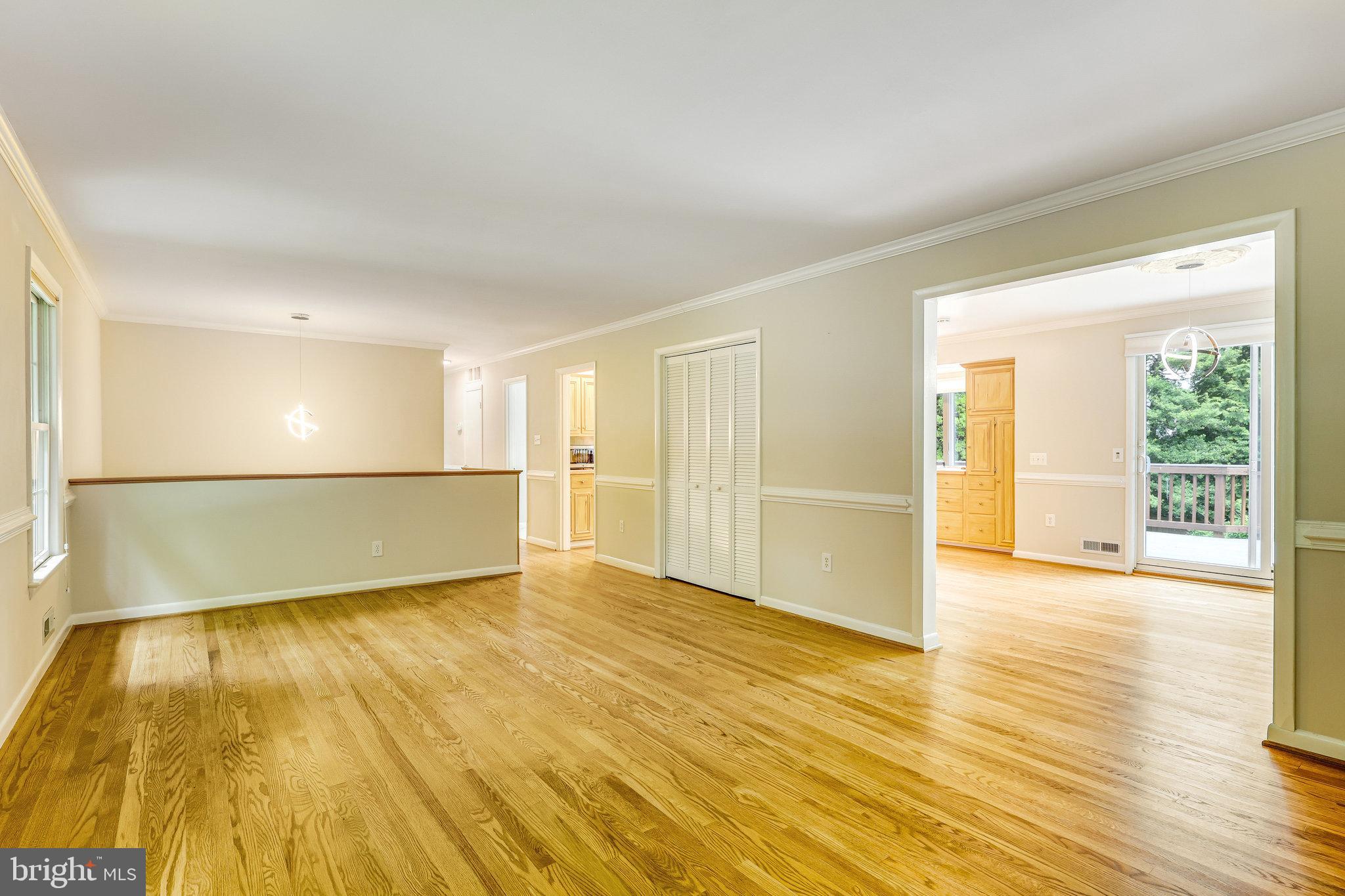 WESTBRIAR COUNTRY CLUB ESTATES - Residential Lease