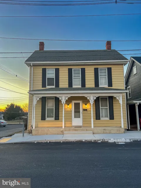 136 N Washington Street, Greencastle, PA 17225 - MLS#: PAFL2025350