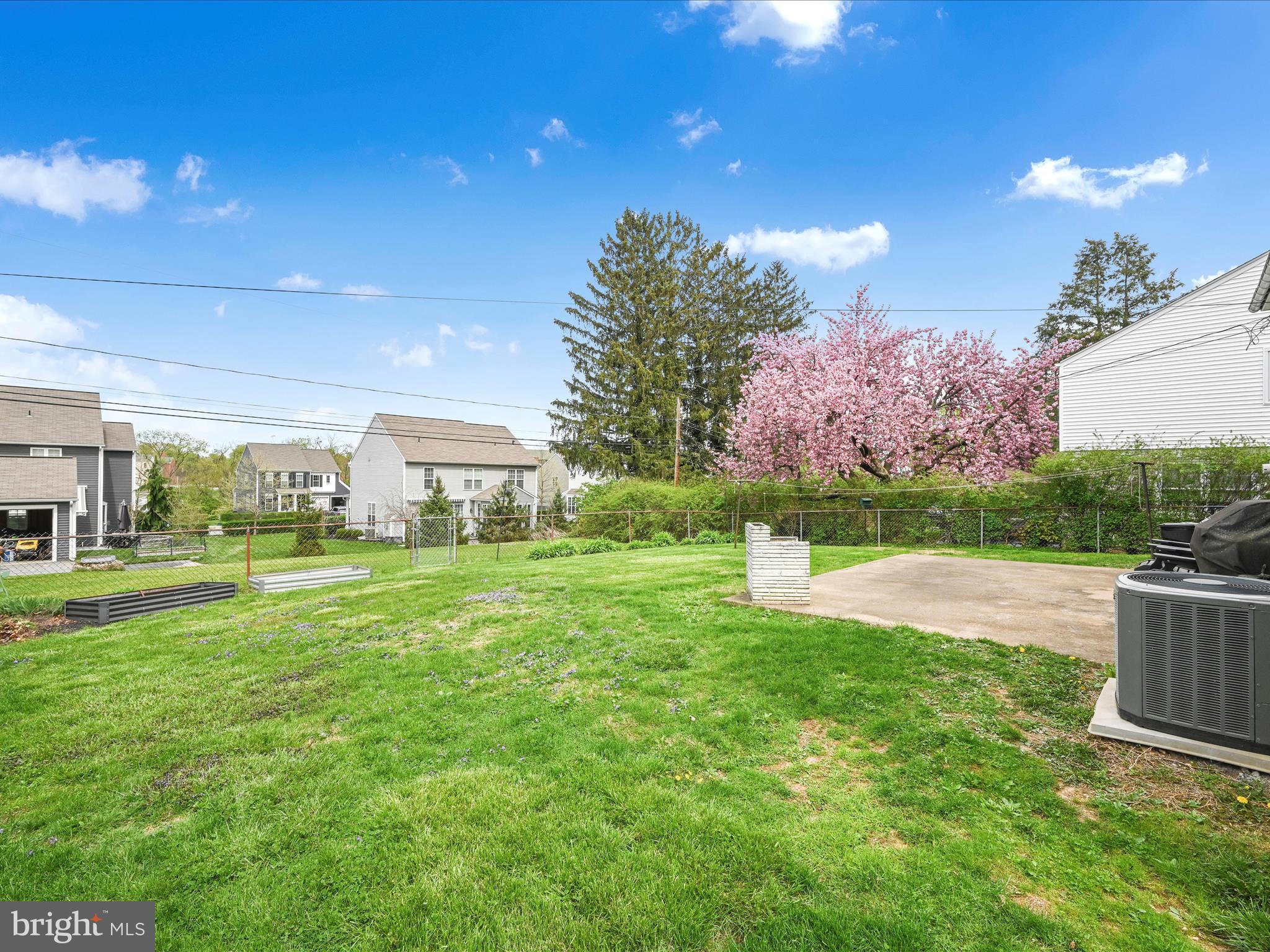 GRANDVIEW HEIGHTS - Residential