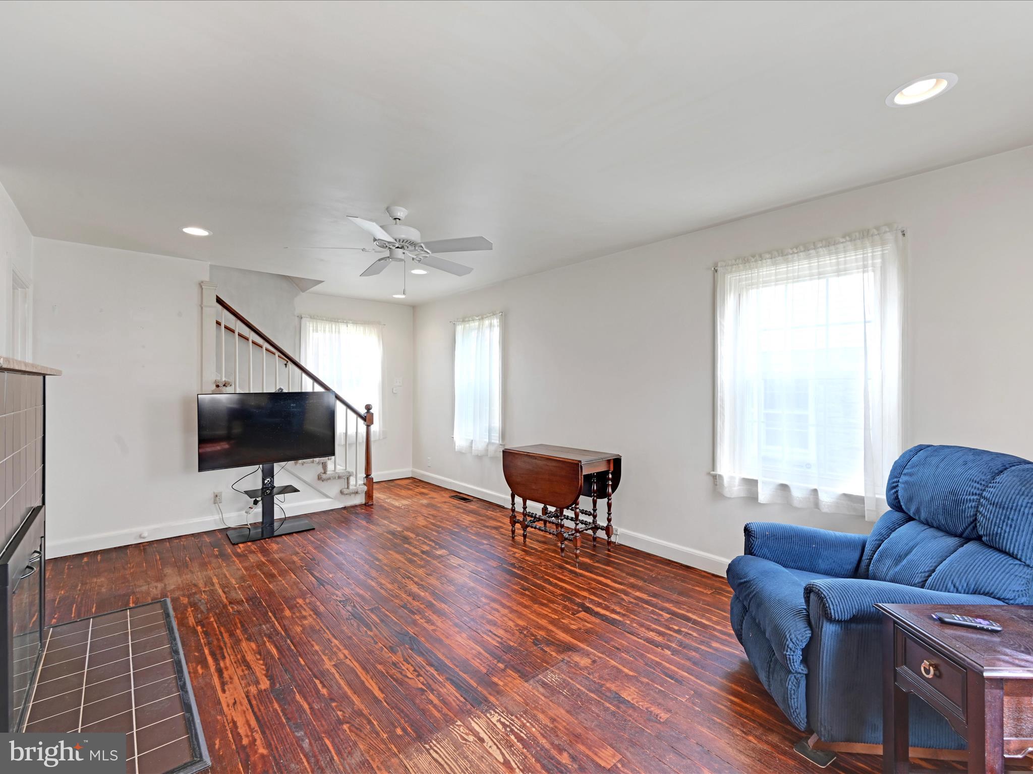 GRANDVIEW HEIGHTS - Residential