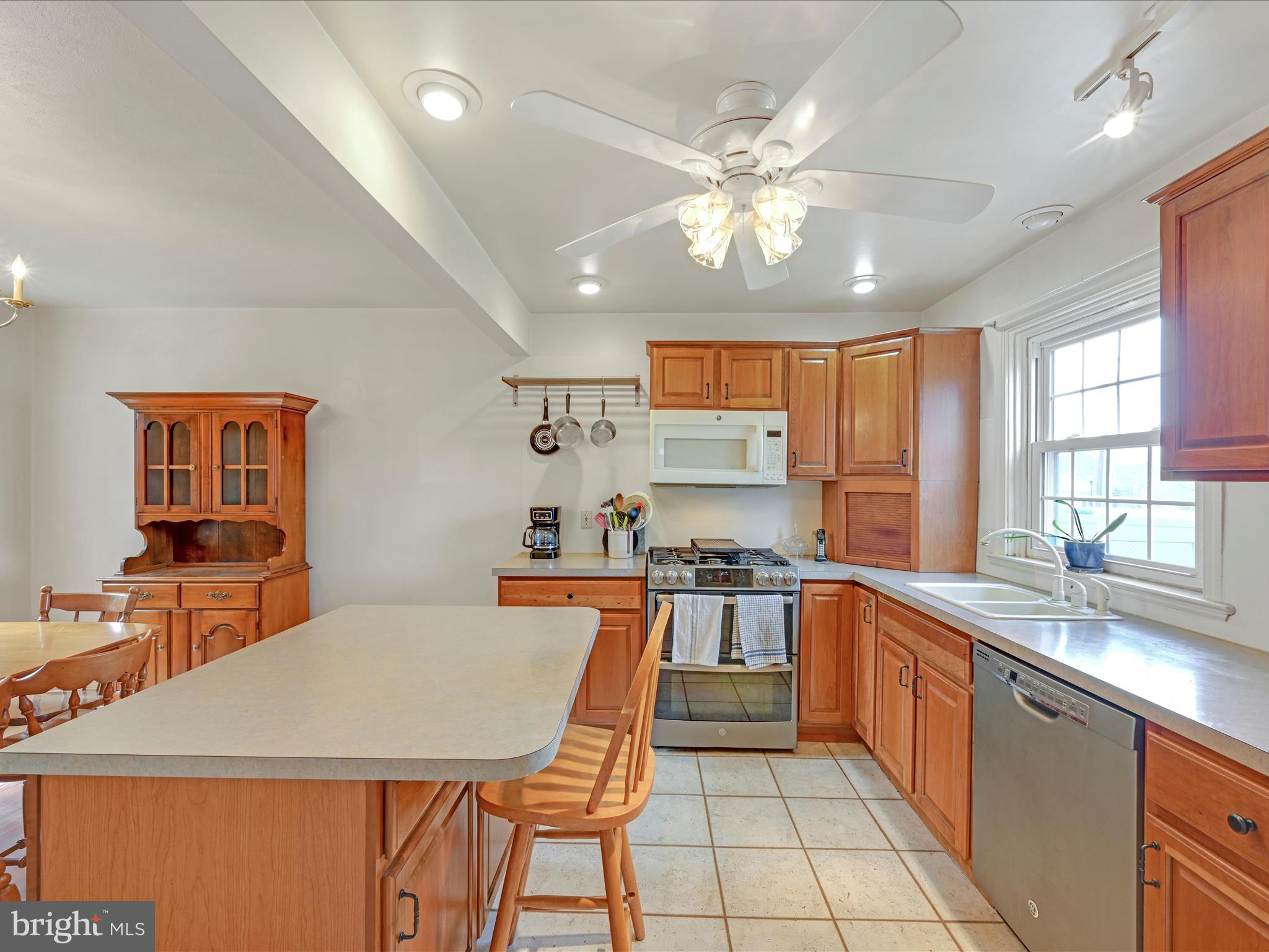 GRANDVIEW HEIGHTS - Residential