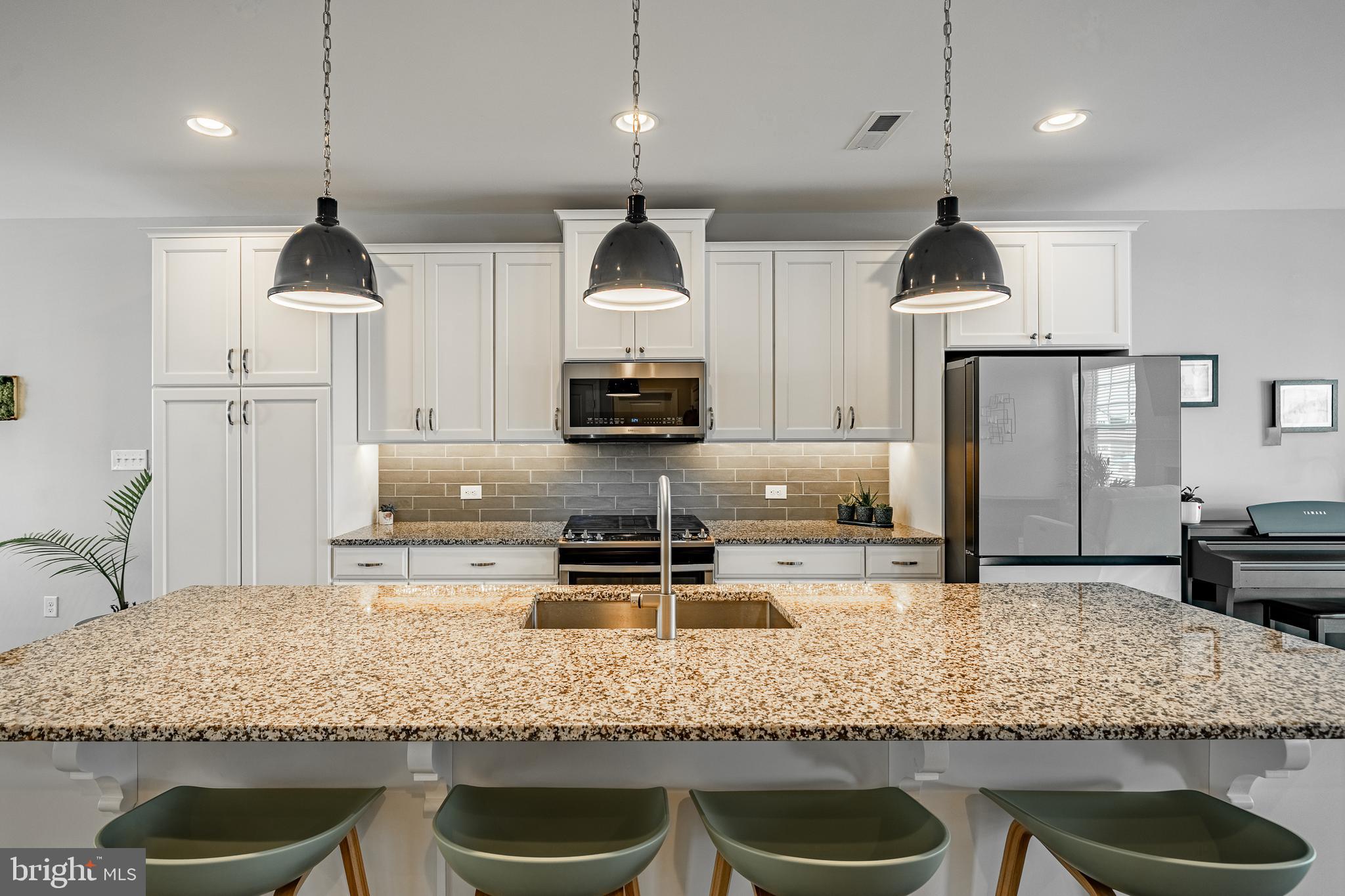 SPRING OAK - Residential